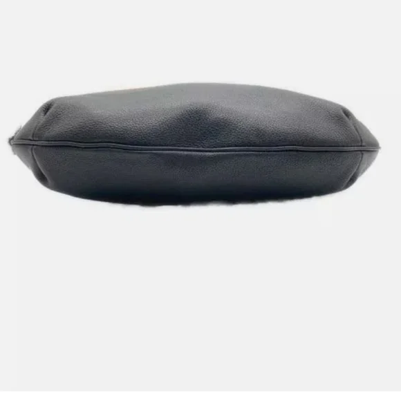 GUCCI black leather Half Moon shoulder bag - Picture 4 of 13